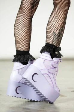 Crescent Night Platform Trainers [LILAC]